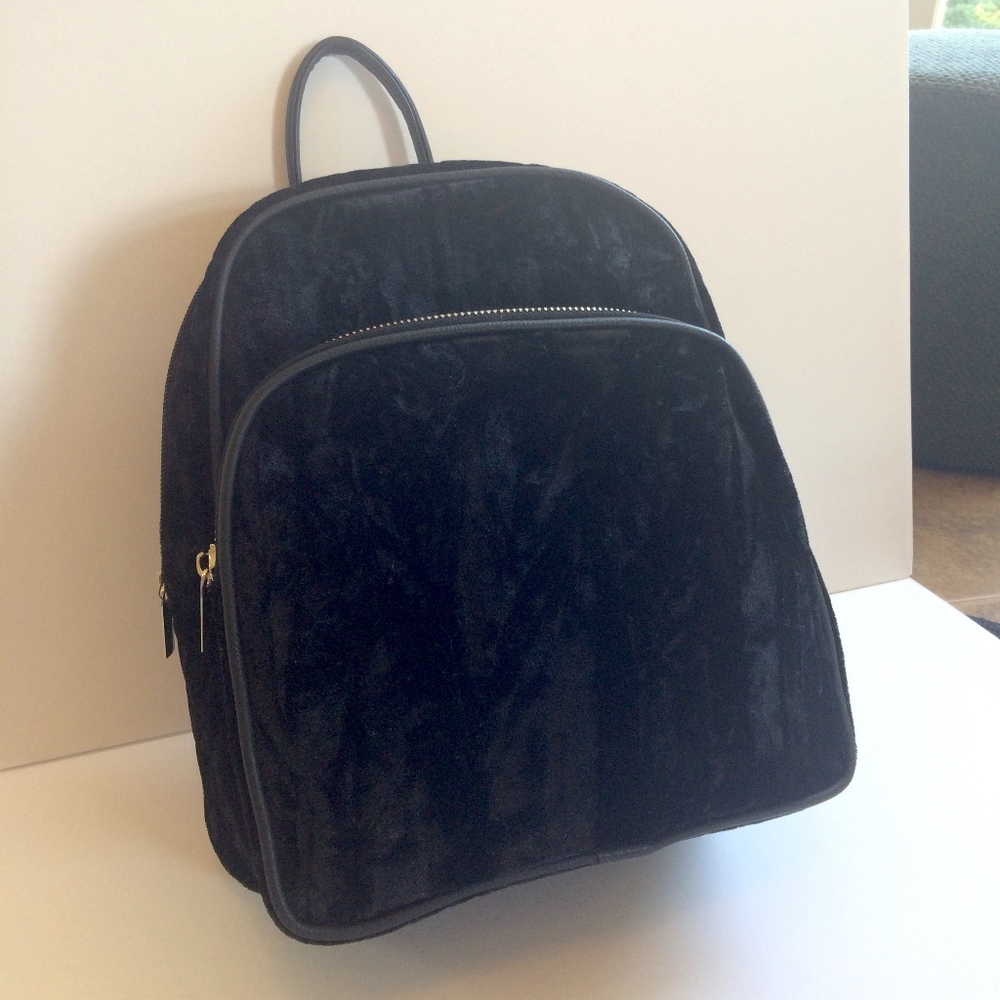 NWT Linear Crushed Velvet Mini-Backback